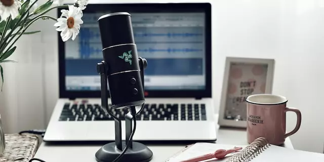 I want to blog, what is the best platform which is easy to use?